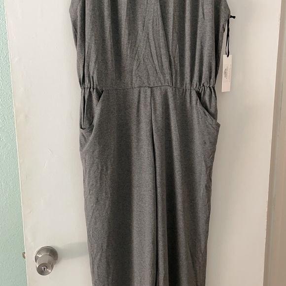 Flattering Jersey Strechy Penelope jumpsuit Sarah Liller Gray Sz XL Travel Casua - Picture 5 of 11
